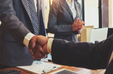 Cuáles son las estructuras legales para realizar una fusión o adquisición