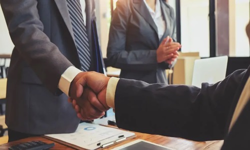 estructuras legales para realizar una fusión o adquisición