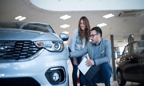 servicios brinda la automotora califano.uy